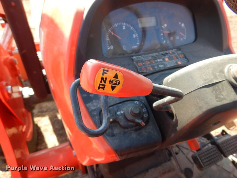 image for item DK4335 2016 Kubota M6060D  MFWD tractor