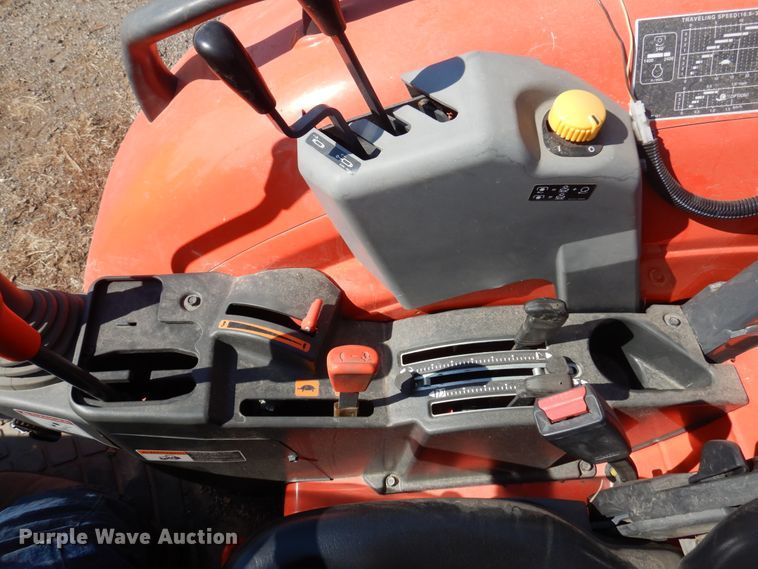 image for item DK4335 2016 Kubota M6060D  MFWD tractor