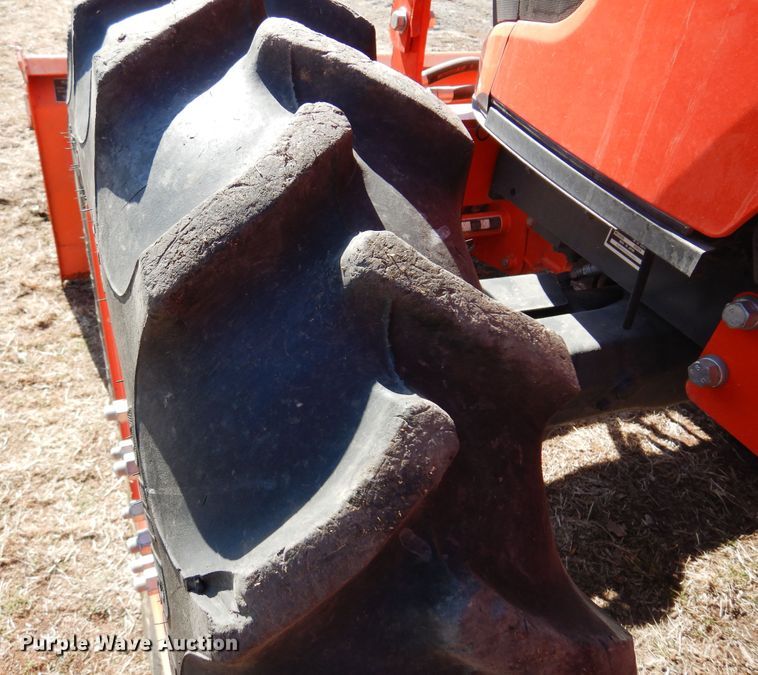 image for item DK4335 2016 Kubota M6060D  MFWD tractor