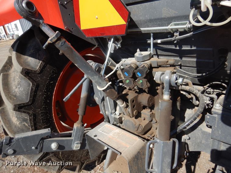 image for item DK4336 2020 Kubota M4-071D  MFWD tractor