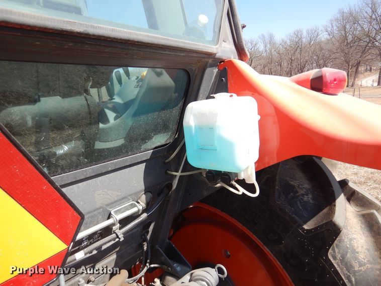 image for item DK4336 2020 Kubota M4-071D  MFWD tractor