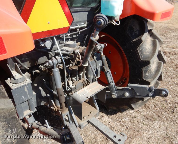 image for item DK4336 2020 Kubota M4-071D  MFWD tractor