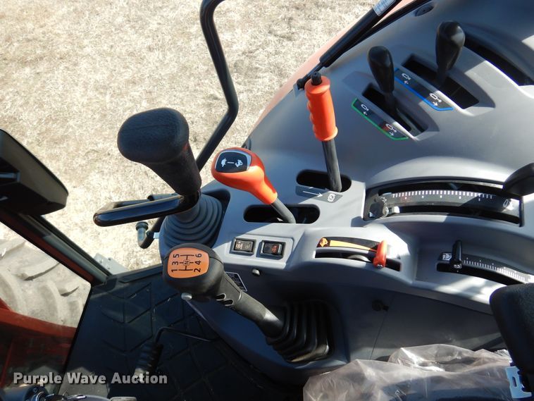 image for item DK4336 2020 Kubota M4-071D  MFWD tractor