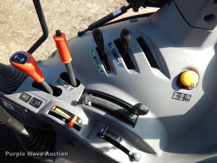 image for item DK4336 2020 Kubota M4-071D  MFWD tractor