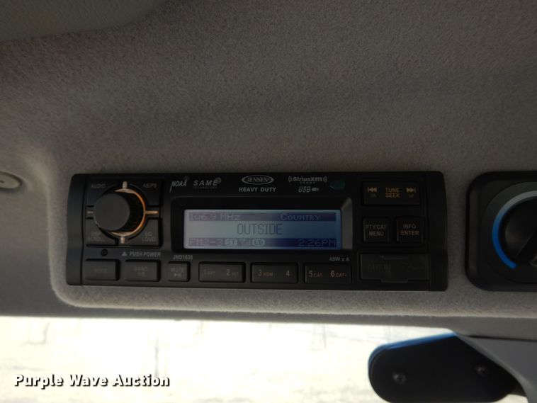 image for item DK4336 2020 Kubota M4-071D  MFWD tractor