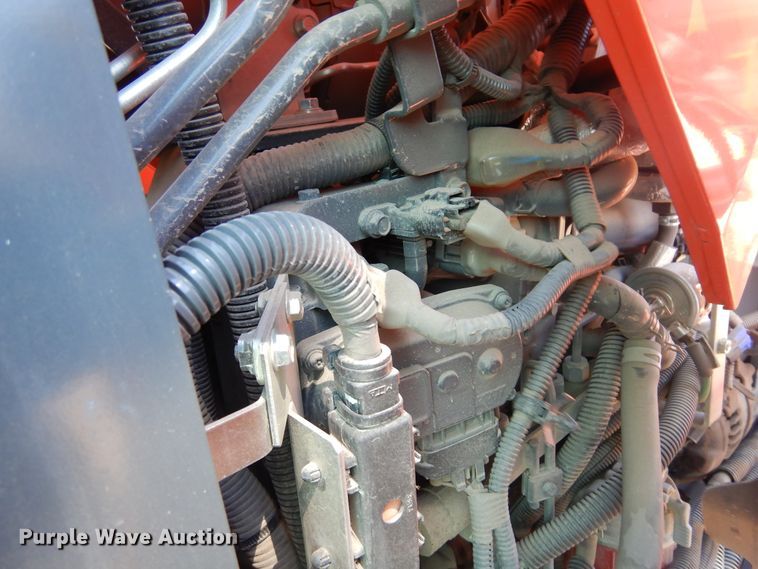 image for item DK4336 2020 Kubota M4-071D  MFWD tractor