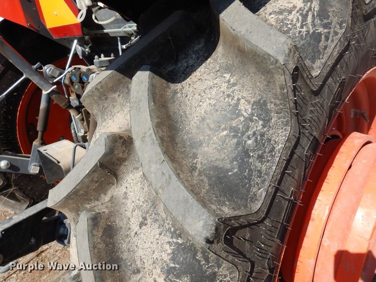 image for item DK4336 2020 Kubota M4-071D  MFWD tractor