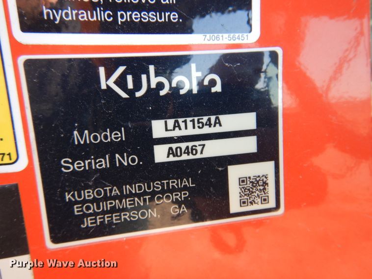 image for item DK4336 2020 Kubota M4-071D  MFWD tractor