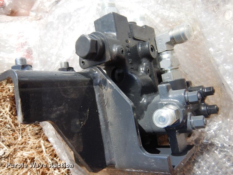 image for item DK4336 2020 Kubota M4-071D  MFWD tractor