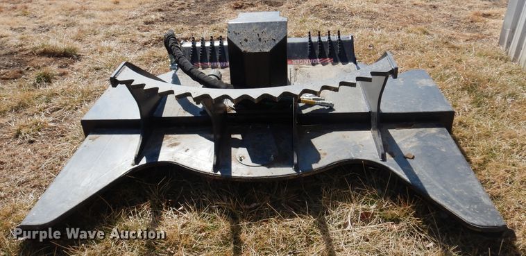 image for item DK4343 2020 Vail XBC2-7720-M  72"W skid steer brush mower