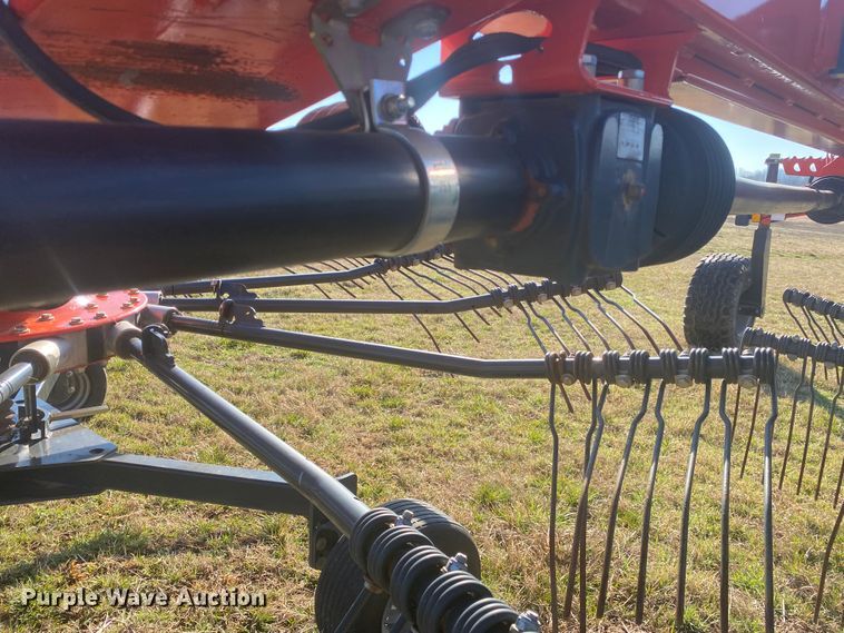 image for item DL6985 2014 Kubota RA2577  rotary hay rake
