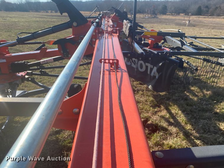 image for item DL6985 2014 Kubota RA2577  rotary hay rake