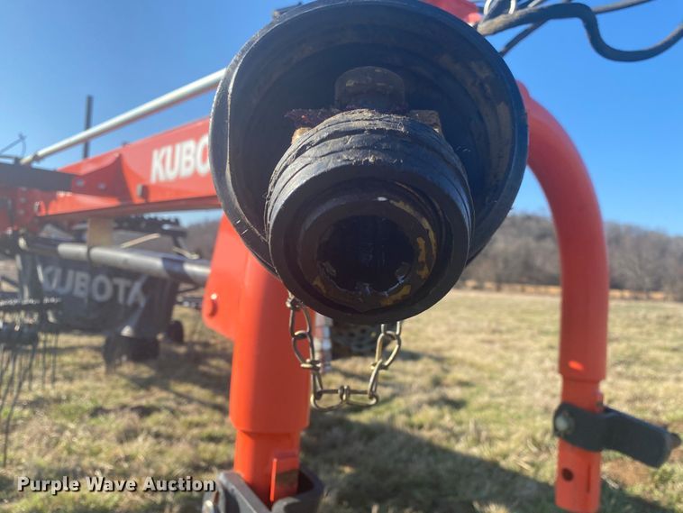 image for item DL6985 2014 Kubota RA2577  rotary hay rake