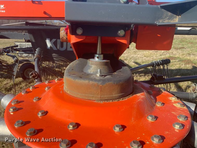 image for item DL6985 2014 Kubota RA2577  rotary hay rake