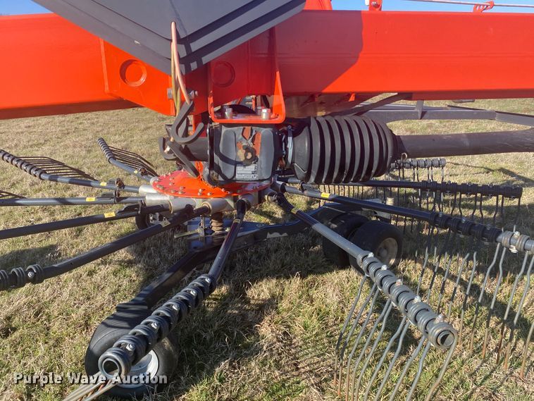 image for item DL6985 2014 Kubota RA2577  rotary hay rake