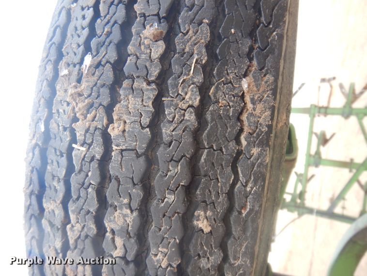 image for item DM5387 John Deere 100  field cultivator