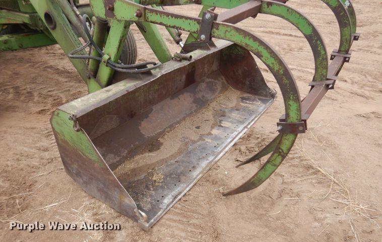 image for item DM5389 1975 John Deere 4230  tractor