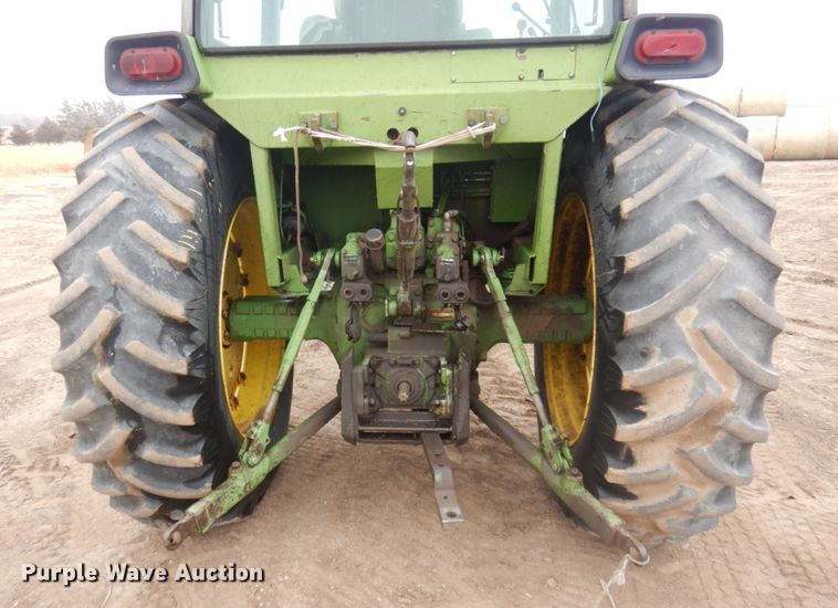 image for item DM5389 1975 John Deere 4230  tractor