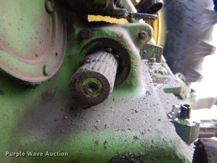 image for item DM5389 1975 John Deere 4230  tractor