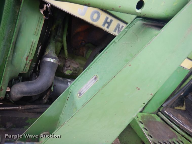 image for item DM5389 1975 John Deere 4230  tractor