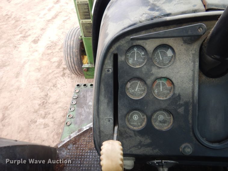 image for item DM5389 1975 John Deere 4230  tractor