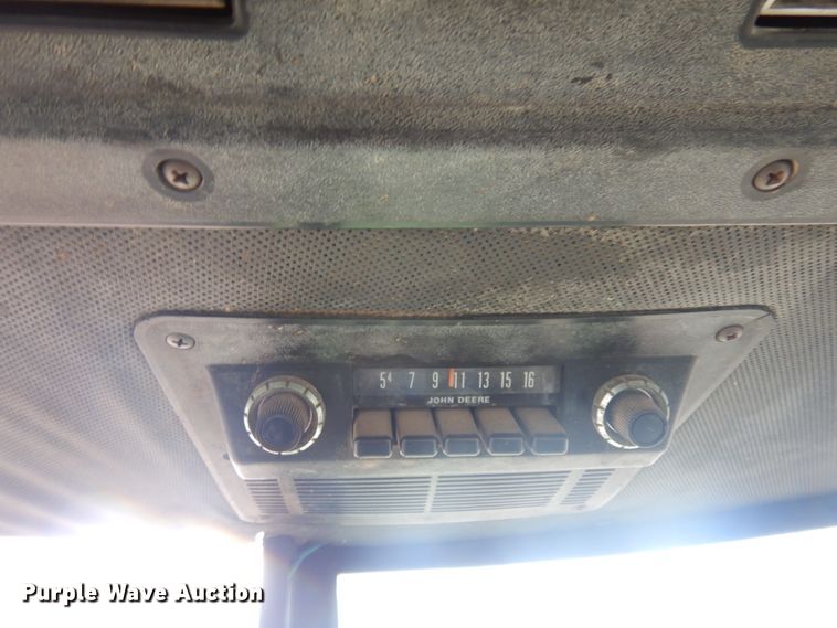 image for item DM5389 1975 John Deere 4230  tractor