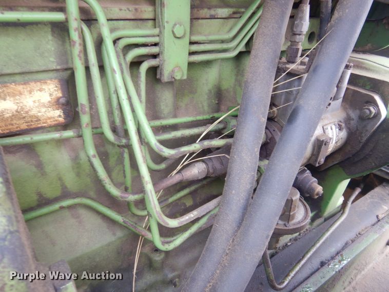 image for item DM5389 1975 John Deere 4230  tractor