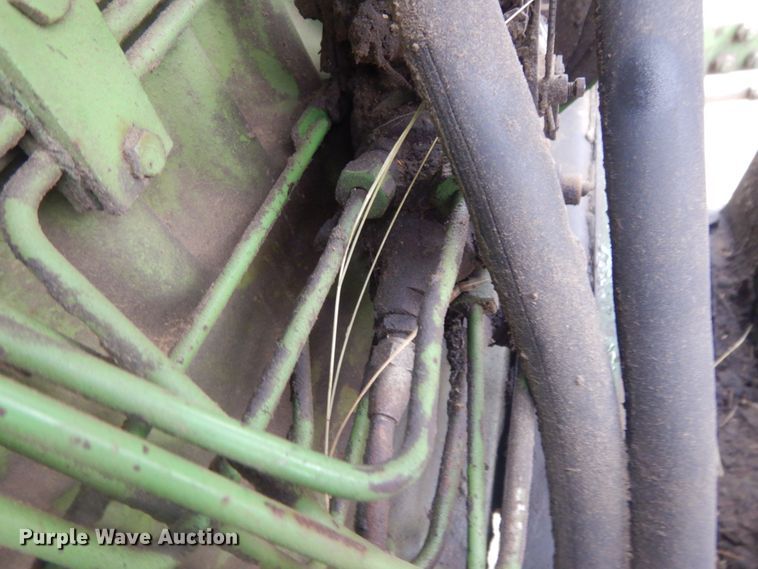 image for item DM5389 1975 John Deere 4230  tractor