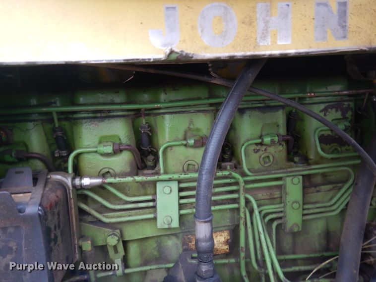 image for item DM5389 1975 John Deere 4230  tractor