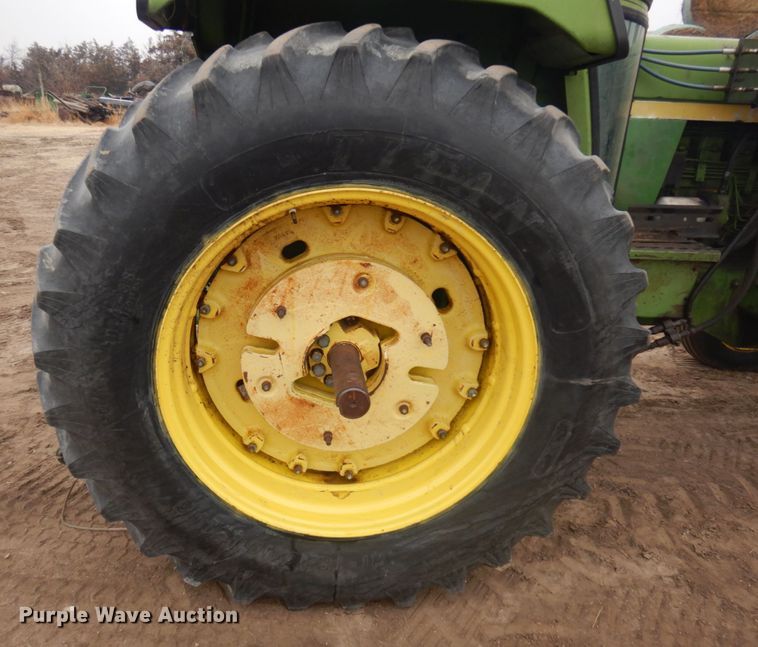 image for item DM5389 1975 John Deere 4230  tractor