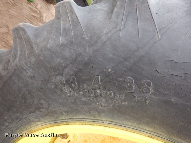 image for item DM5389 1975 John Deere 4230  tractor