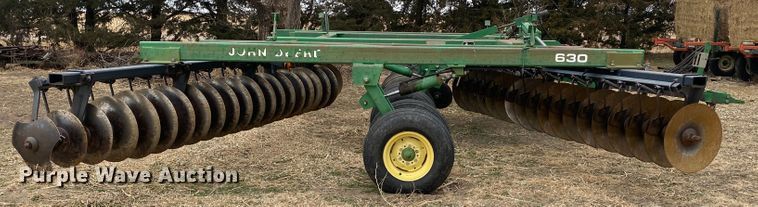 image for item DM8343 John Deere 630  double off-set disk