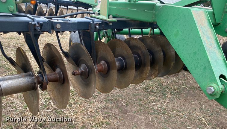 image for item DM8343 John Deere 630  double off-set disk