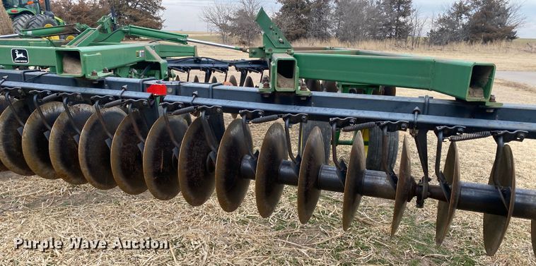 image for item DM8343 John Deere 630  double off-set disk