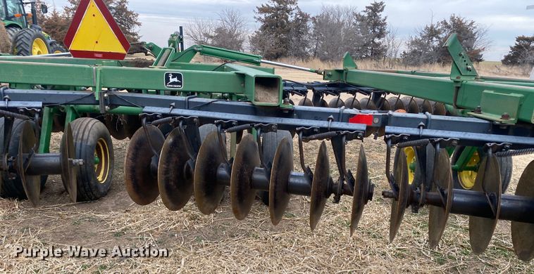 image for item DM8343 John Deere 630  double off-set disk