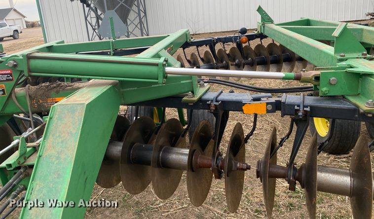 image for item DM8343 John Deere 630  double off-set disk