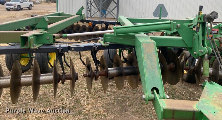 image for item DM8343 John Deere 630  double off-set disk