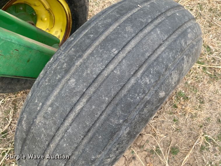 image for item DM8343 John Deere 630  double off-set disk