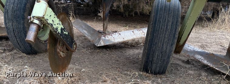 image for item DM8345 John Deere DLR164  sweep plow