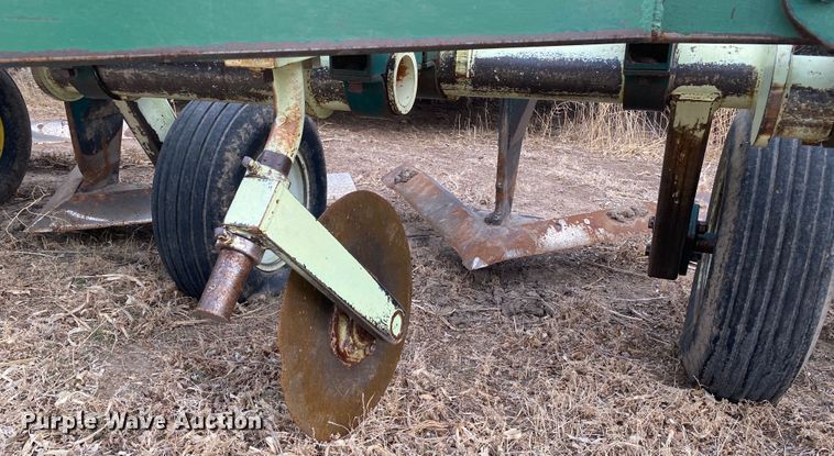 image for item DM8345 John Deere DLR164  sweep plow