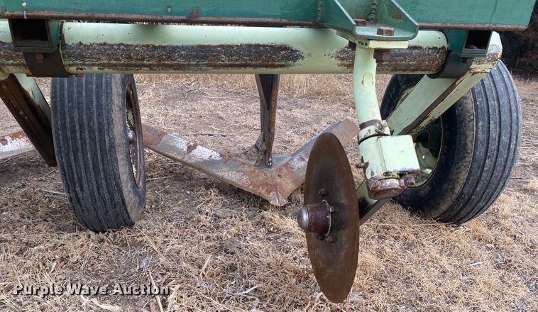 image for item DM8345 John Deere DLR164  sweep plow