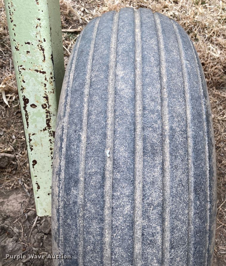 image for item DM8345 John Deere DLR164  sweep plow