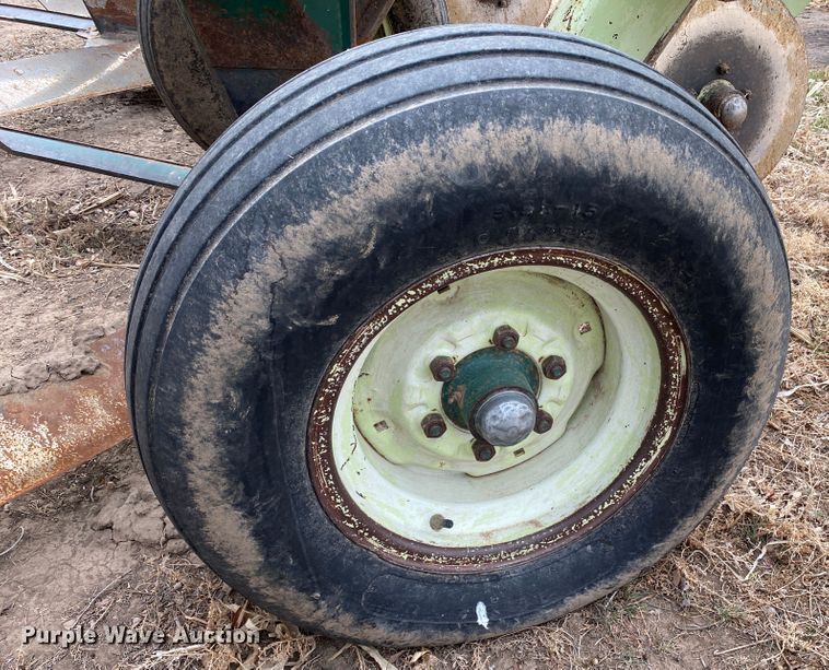 image for item DM8345 John Deere DLR164  sweep plow