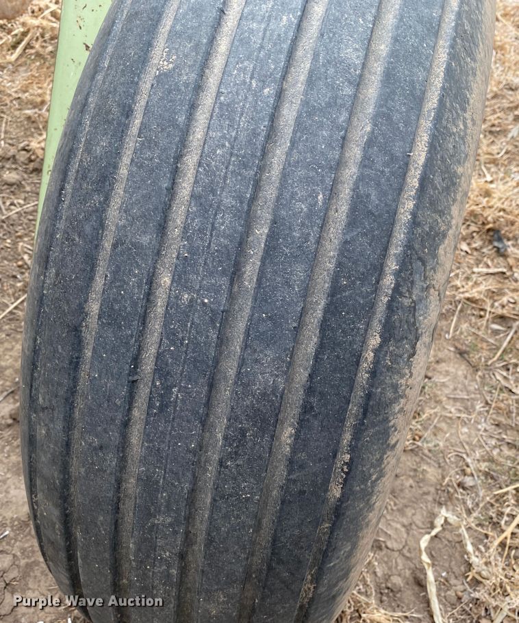 image for item DM8345 John Deere DLR164  sweep plow