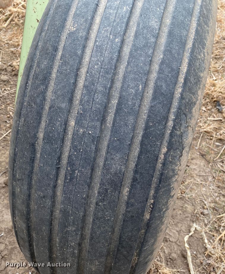 image for item DM8345 John Deere DLR164  sweep plow