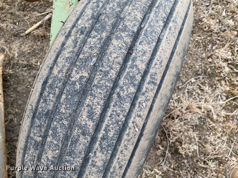 image for item DM8345 John Deere DLR164  sweep plow