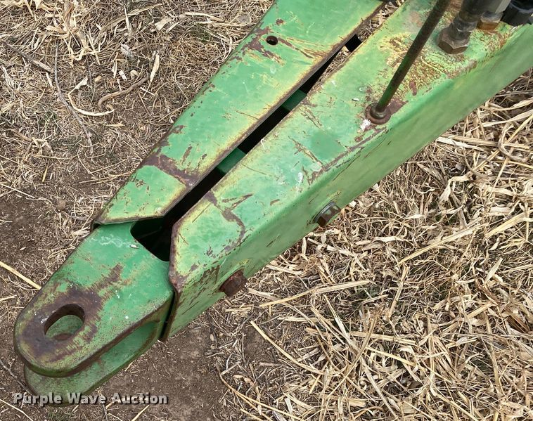 image for item DM8346 John Deere 7200 MaxEmerge 2  planter