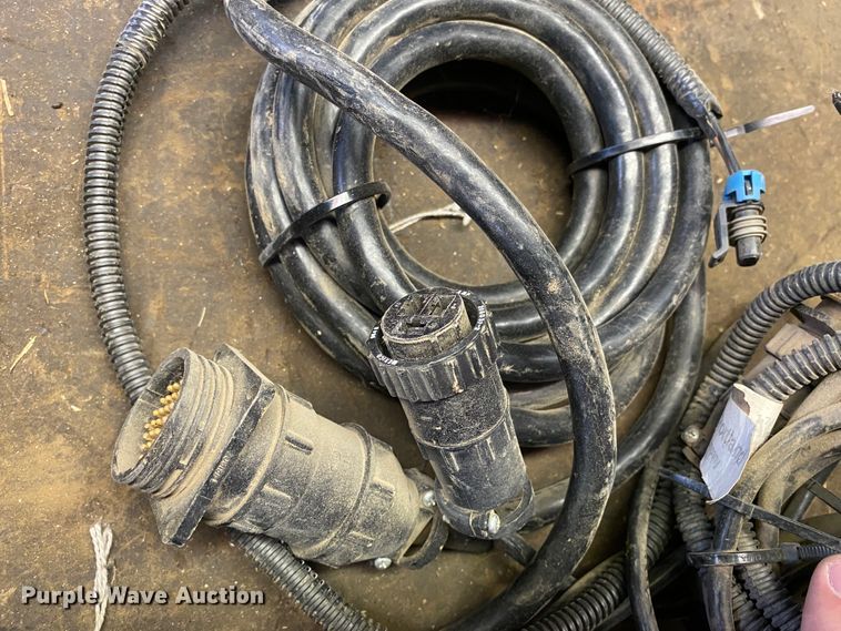 image for item DM8346 John Deere 7200 MaxEmerge 2  planter