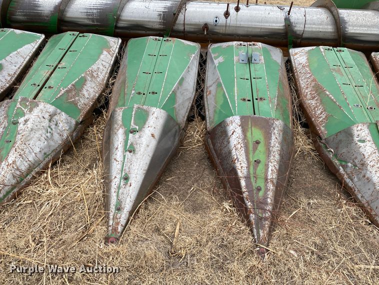 image for item DM8347 John Deere 853A  all-crop head