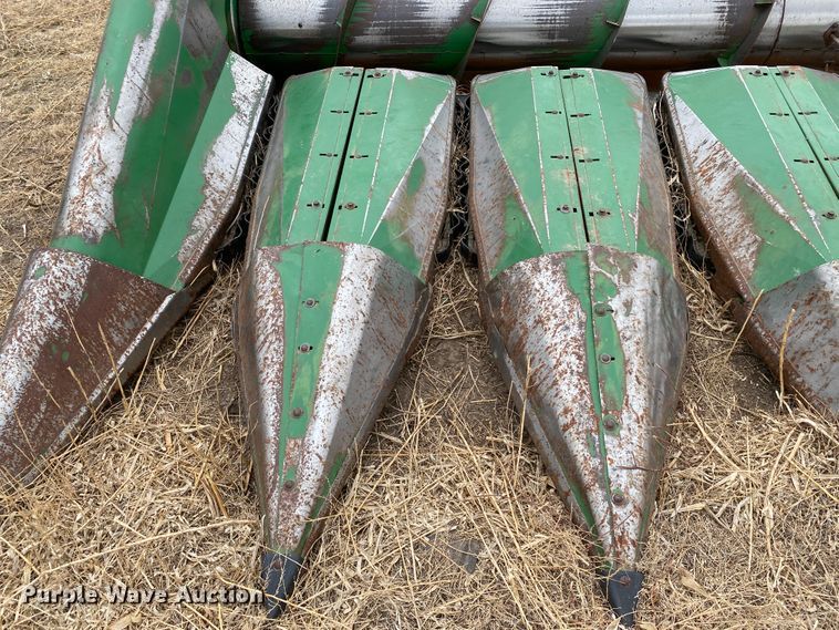 image for item DM8347 John Deere 853A  all-crop head